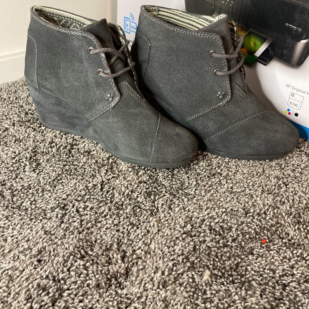 TOMS Wedge Boots
